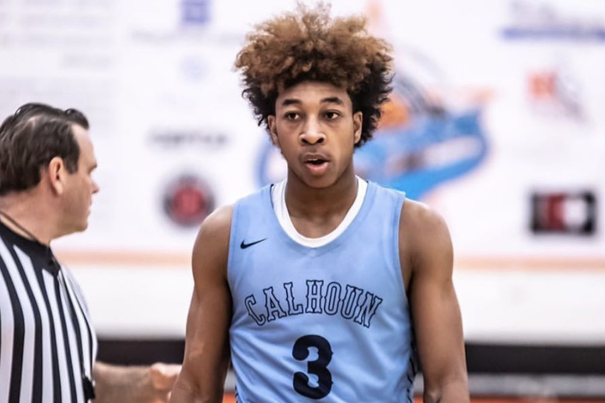 2021 Top Ten Recruit JD Davison Commits to Alabama Def Pen