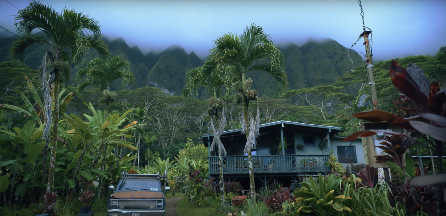 Kea Peahu and Alex Aiono Star In The 'Finding Ohana' Trailer Def Pen