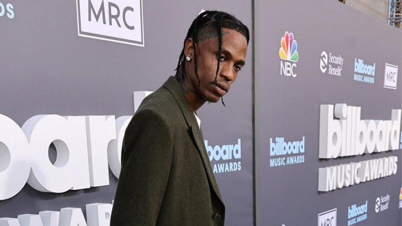 Travis Scott Gives 'Utopia' Update, Plays Album For MLB Team