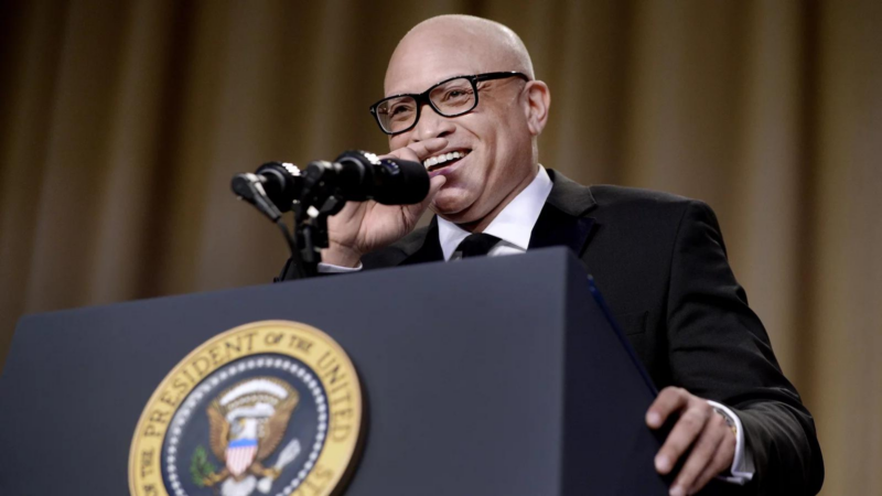 ABC enlists Larry Wilmore to develop late-night comedy